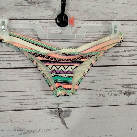 New Without tags. "Eidon" woman's bikini bottoms - Picture 2 of 10